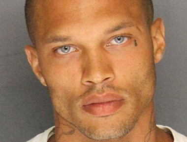 Παράτησε γυναίκα και παιδιά για dolce vita με πλούσια κληρονόμο ο κατάδικος-μοντέλο (φωτό)